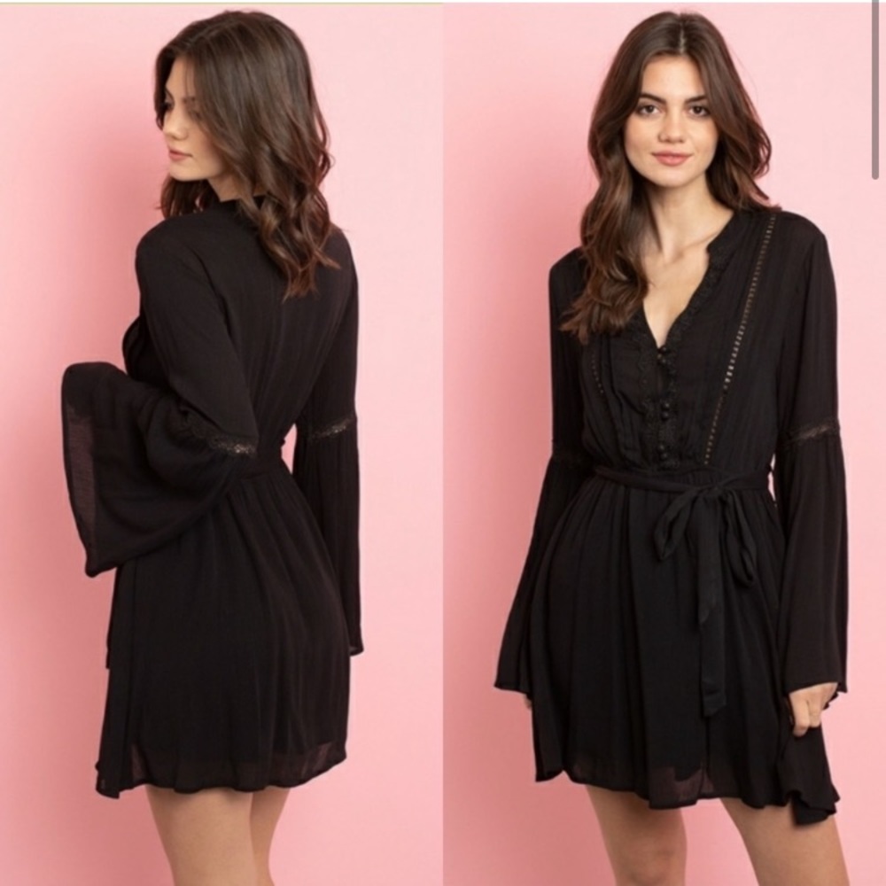 NWT Love Riche MIDI Cocktail Dress with Flared Sleeves